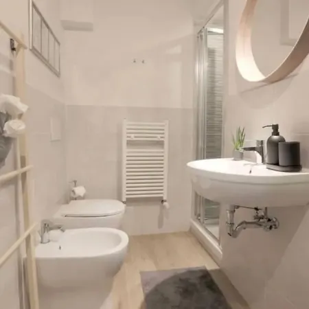 아파트 Magnificent For 4 People *