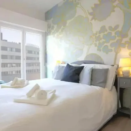 아파트 Magnificent For 4 People